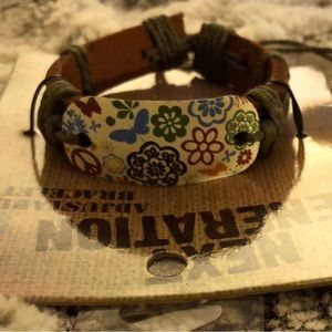 NWT adjustable bracelet - women, girls